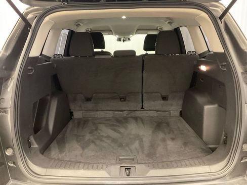 Used 2016 Ford Escape S FWD image 9