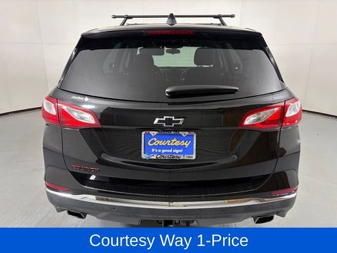 Used 2018 Chevrolet Equinox LT FWD image 9