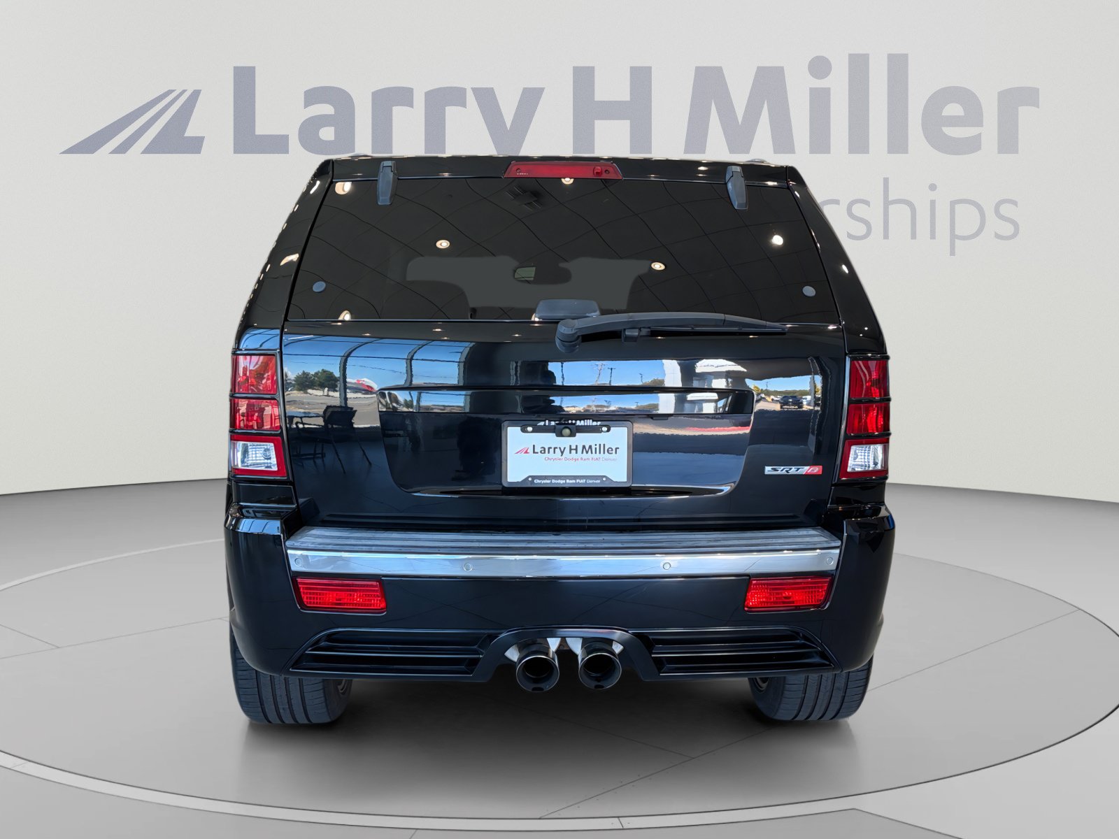 Used 2006 Jeep Grand Cherokee SRT8 w/ SRT Option Group I AWD/4WD image 4