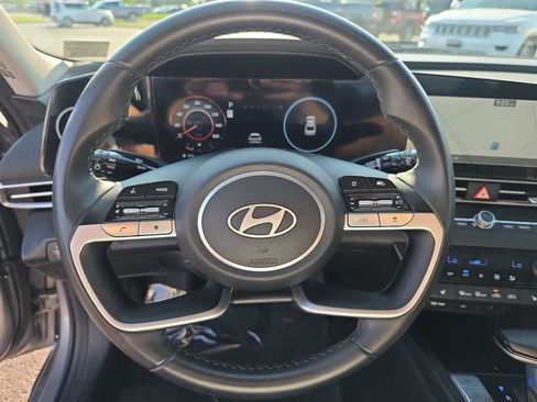 Used 2024 Hyundai Elantra SEL w/ Convenience Package FWD image 20