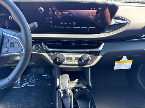 New 2026 Buick Envista Sport Touring w/ Convenience I Package FWD image 12