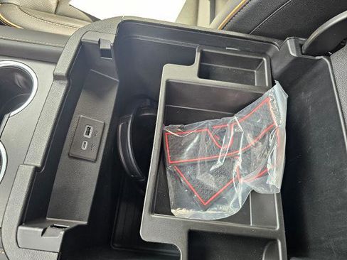 Used 2023 GMC Yukon XL AT4 w/ Technology Package AWD/4WD image 60