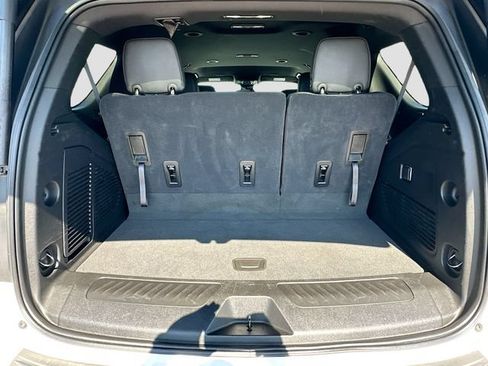 Used 2025 Chevrolet Tahoe LT AWD/4WD image 25
