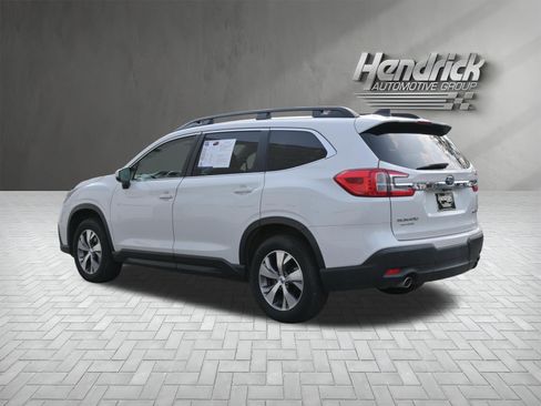 Certified 2025 Subaru Ascent Premium AWD/4WD image 7