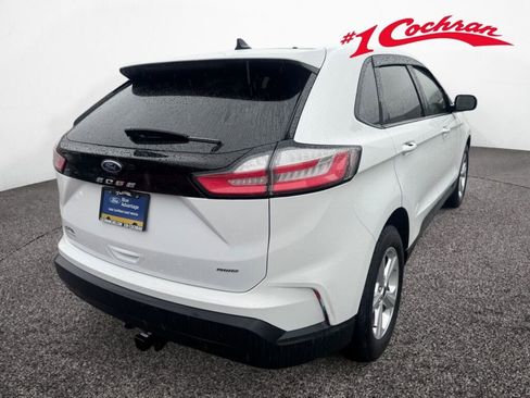 Used 2024 Ford Edge SE image 7