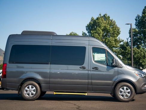 New 2025 Mercedes-Benz Sprinter 2500 image 5