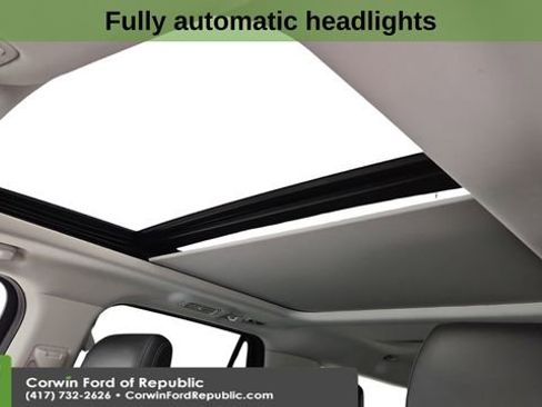 Certified 2025 Ford Expedition Max Platinum image 14