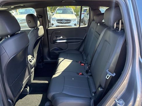 New 2026 Mercedes-Benz GLB 250 4MATIC image 17