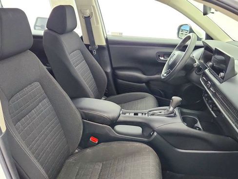 Used 2023 Honda HR-V LX image 23