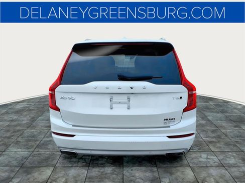Used 2021 Volvo XC90 T6 Momentum w/ Climate Package image 4