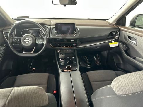 Used 2023 Nissan Rogue SV AWD/4WD image 18