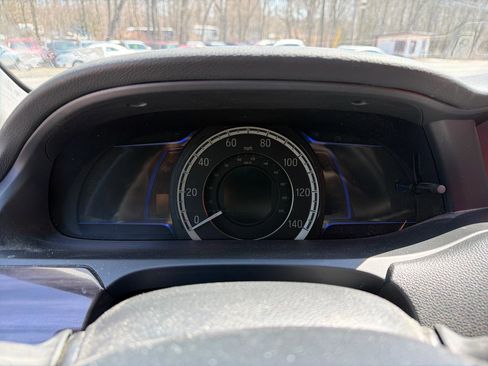 Used 2017 Honda Accord Hybrid Sedan image 14