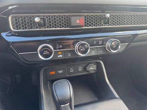 Used 2025 Honda Civic LX image 11