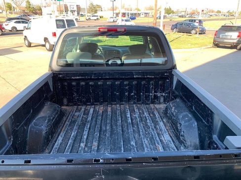 Used 2002 Ford F150 XLT image 10