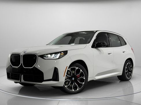 Certified 2025 BMW X3 M50 w/ Premium Package image 2