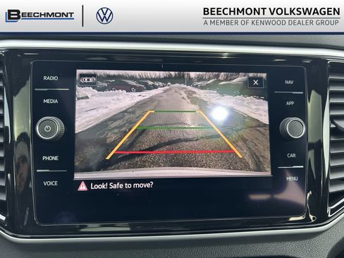 Used 2021 Volkswagen Atlas Cross Sport SEL R-Line image 14