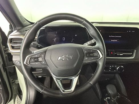 Used 2024 Chevrolet TrailBlazer ACTIV w/ Convenience Package AWD/4WD image 18