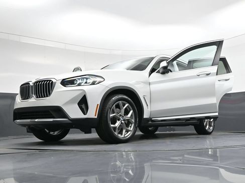 Used 2024 BMW X3 xDrive30i AWD/4WD image 46