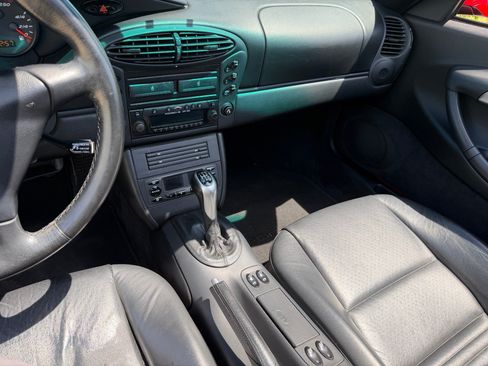 Used 2001 Porsche Boxster RWD image 36