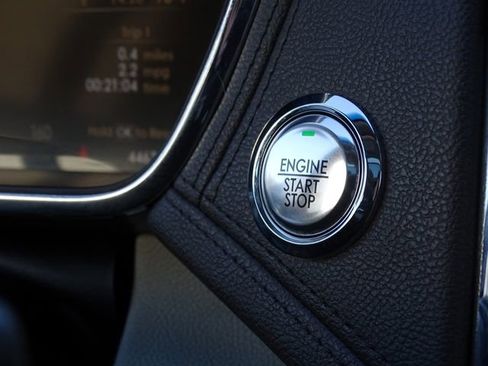 Used 2017 Lincoln Continental Reserve w/ Technology Package image 35