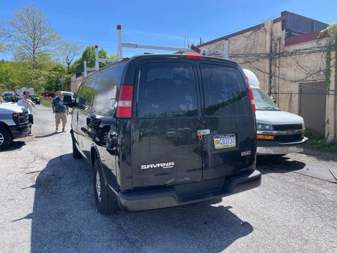 Used 2014 GMC Savana 2500 image 6