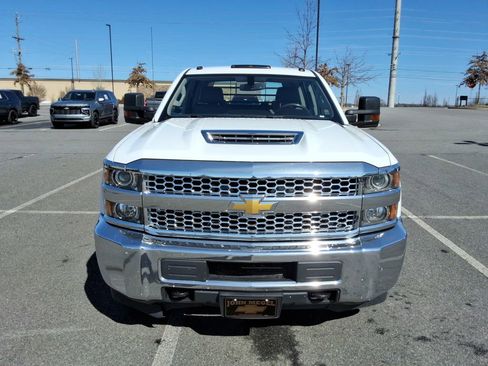 Used 2019 Chevrolet Silverado 3500 W/T w/ WT Convenience Package image 2