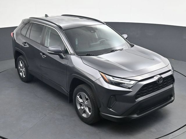 Used 2024 Toyota RAV4 XLE FWD image 21