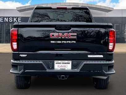New 2026 GMC Sierra 1500 Elevation w/ Elevation Select Package