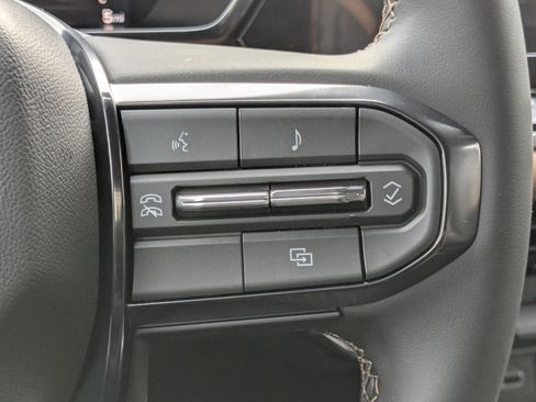 New 2026 GMC Canyon AT4 image 18