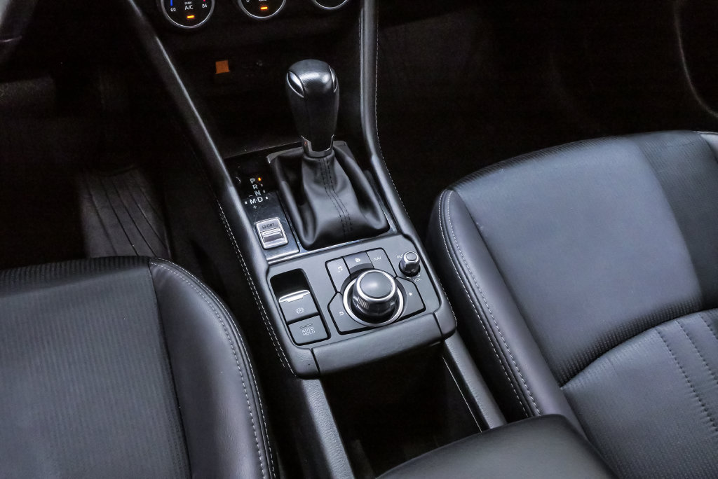 Used 2019 MAZDA CX-3 Touring FWD image 17