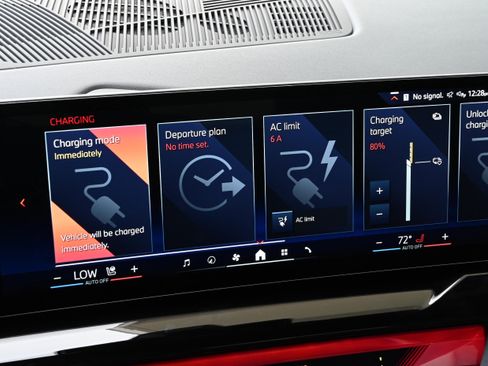 Used 2026 BMW i5 eDrive40 w/ M Sport Package image 19