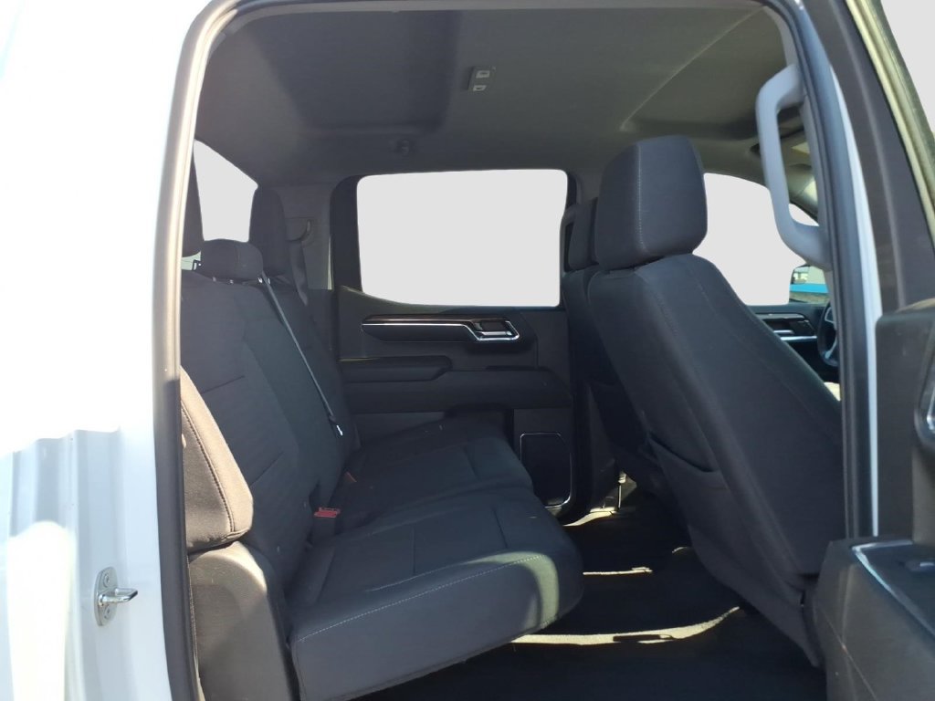 Used 2024 Chevrolet Silverado 1500 LT RWD image 12