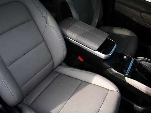 Used 2026 GMC Terrain Elevation w/ Elevation Premium Package image 7