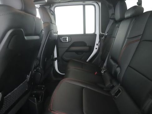 Used 2026 Jeep Gladiator Rubicon image 28