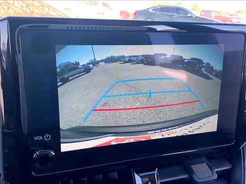 Certified 2025 Toyota Corolla LE image 25