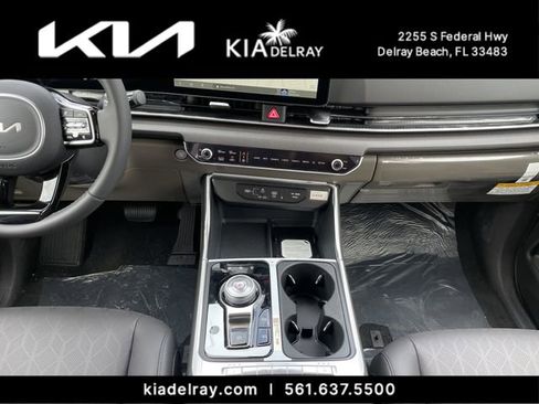 New 2026 Kia Carnival EX FWD image 14