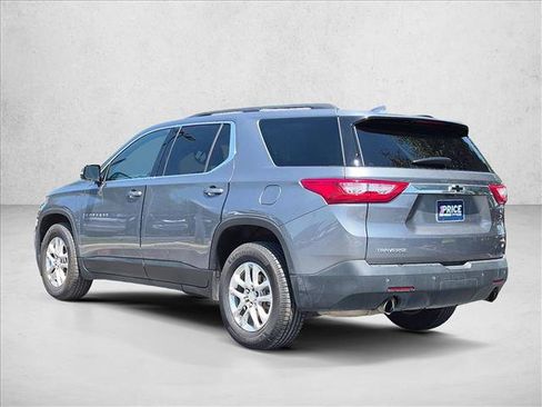Used 2020 Chevrolet Traverse LT FWD image 7