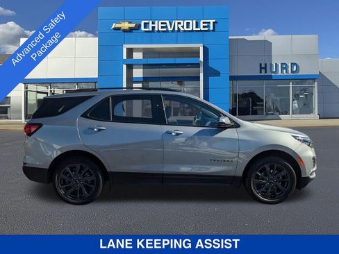 Used 2024 Chevrolet Equinox RS image 3