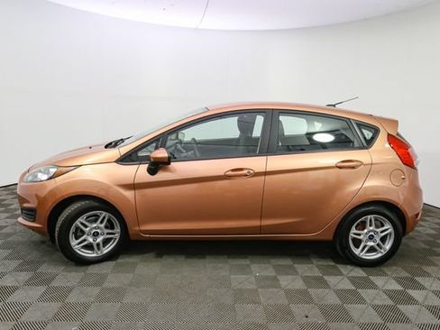 Used 2017 Ford Fiesta SE FWD image 6