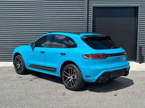 Certified 2023 Porsche Macan AWD/4WD image 3