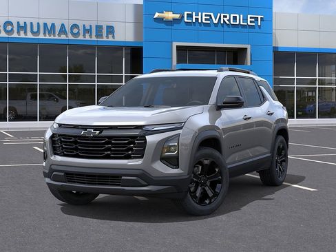 New 2026 Chevrolet Equinox LT w/ Convenience Package II AWD/4WD image 6