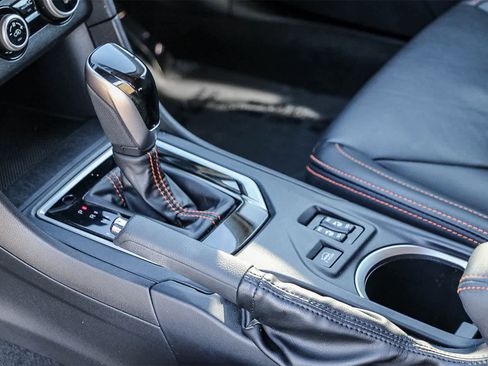 Used 2023 Subaru Crosstrek 2.5i Limited w/ Moonroof Package image 21