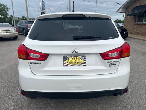 Used 2016 Mitsubishi Outlander Sport ES AWD/4WD image 6