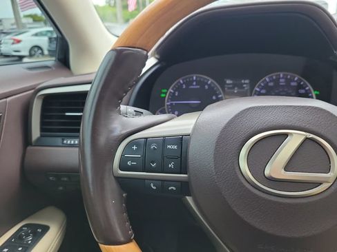 Used 2019 Lexus RX 350 FWD w/ Premium Package image 19