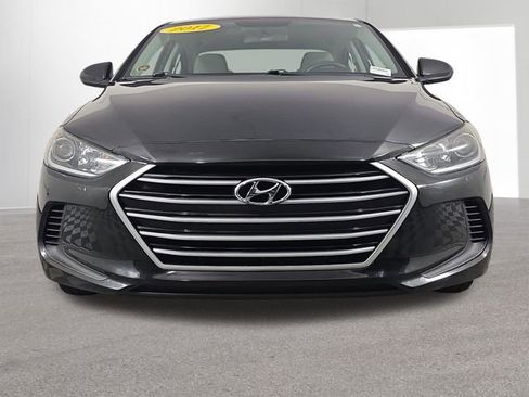 Used 2017 Hyundai Elantra SE image 46