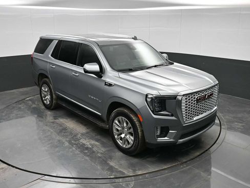 Used 2024 GMC Yukon Denali w/ Advanced Technology Package image 21