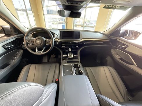 Certified 2025 Acura MDX SH-AWD image 10