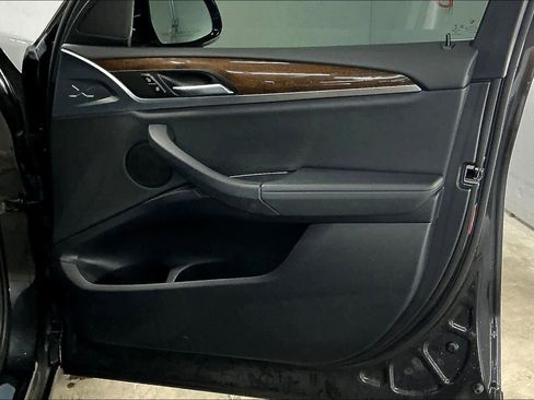 Used 2019 BMW X3 xDrive30i w/ Driving Assistance Package image 25