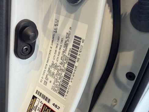 Used 2021 Toyota Tacoma SR5 image 32