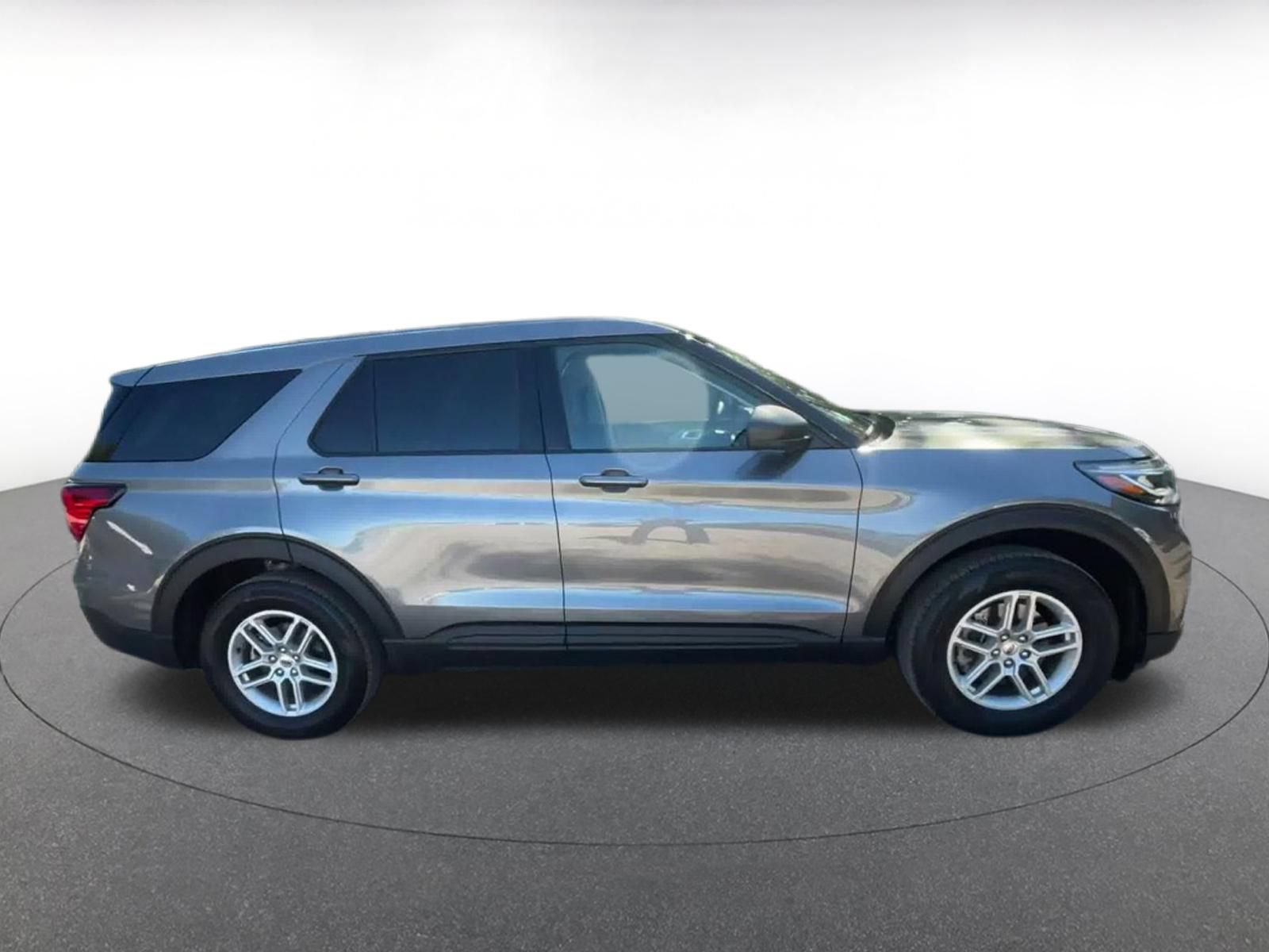 Used 2026 Ford Explorer Active AWD/4WD image 15